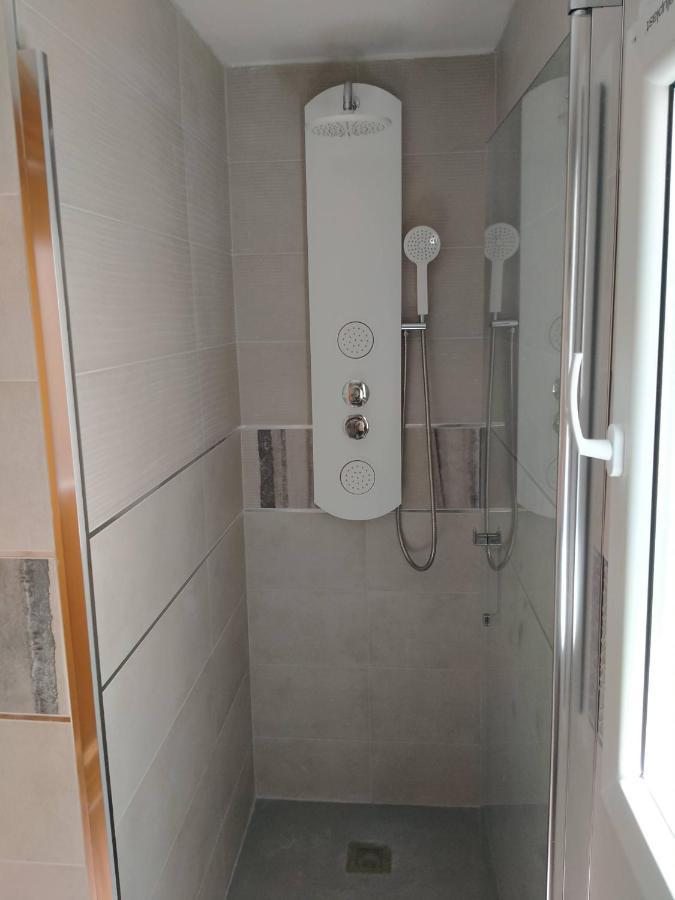 Apartamento Con Parking Gratuito Granada Exterior photo